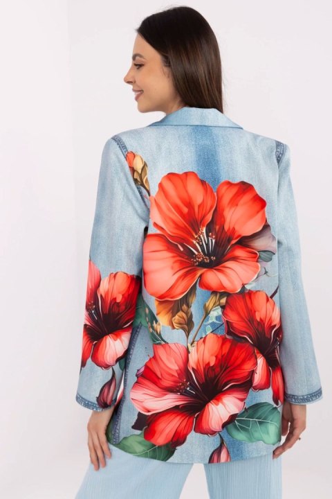 Marynarka w kolorze niebieskim