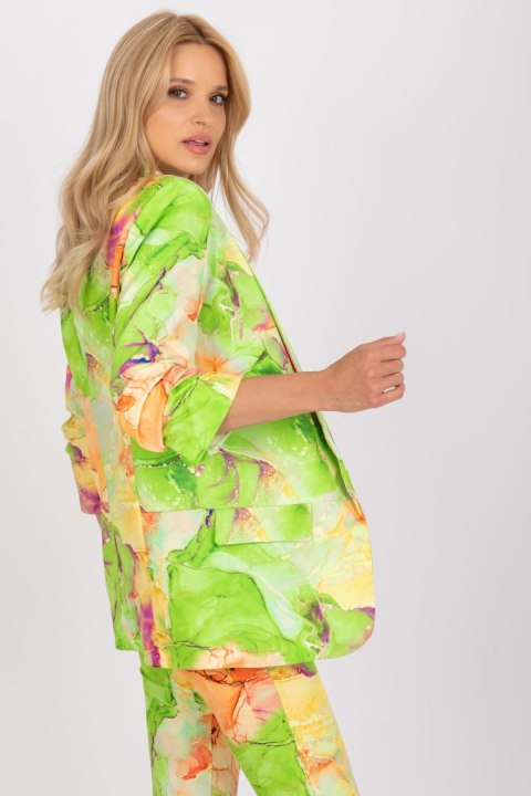 Marynarka w kolorze jasnej zieleni