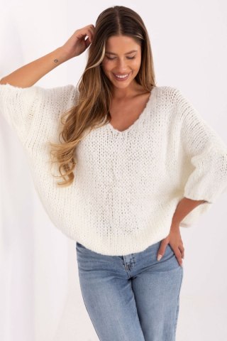 Sweter Damski Model IT-SW-7703.70 Ecru - Italy Moda