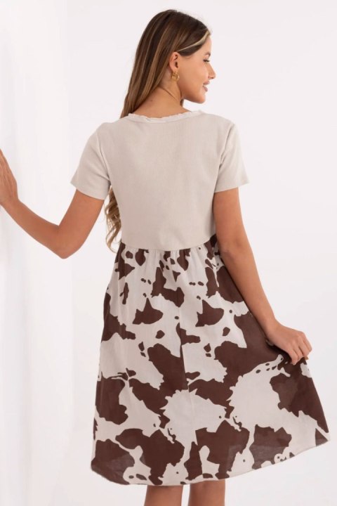 Sukienka Model DHJ-SK-253701.80 Beige - Italy Moda