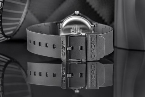 Zegarek Casio MQ-24-1BLLEG Unisex Klasyk - Czarny Minimalizm