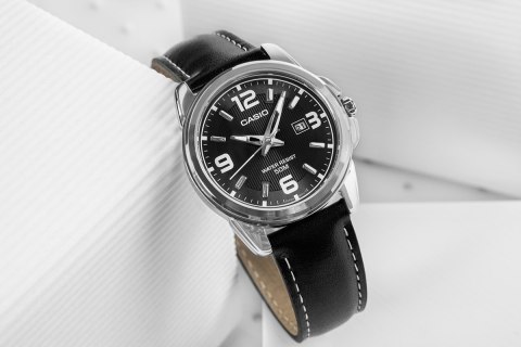 Damski Zegarek CASIO LTP-1314L-8AVDF na Pasku Skórzanym