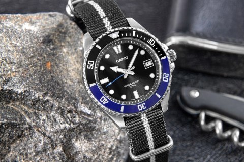 Zegarek Męski CASIO MDV-10C-1A2VEF + BOX