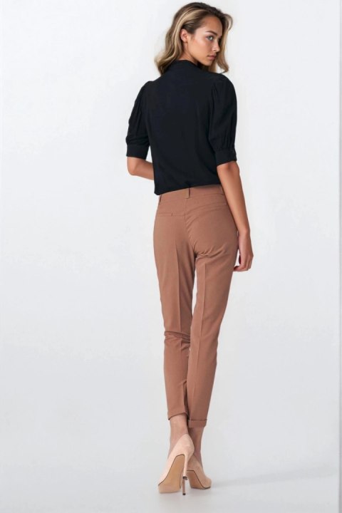 Elegancka czarna bluzka z wiązaniem na dekolcie B170 Black - Nife