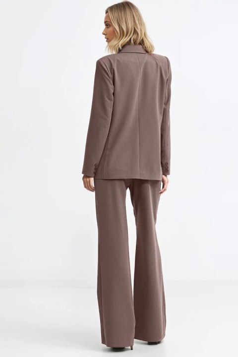 Oversize dwurzędowa marynarka w kolorze mocca